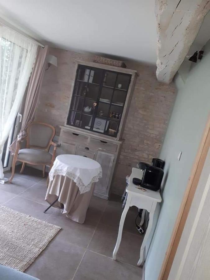 Chez Gladys Et Ses Enfants Hotel Lain ภายนอก รูปภาพ