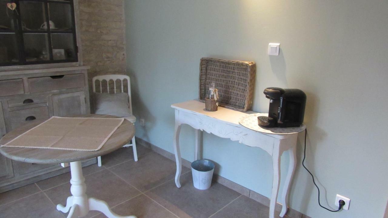 Chez Gladys Et Ses Enfants Hotel Lain ภายนอก รูปภาพ